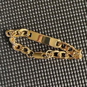 Van Heusen Gold Link Bracelet